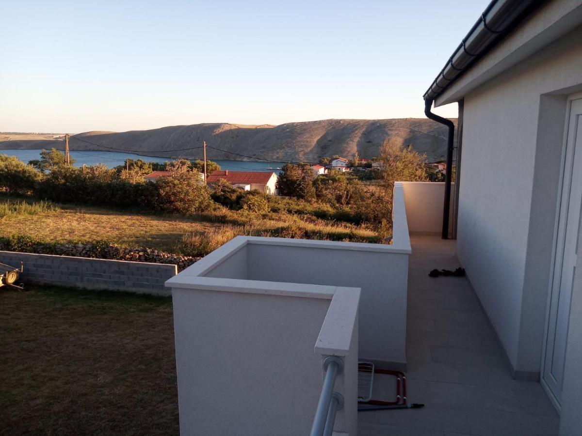 Apartmani Sol Vlasici Pag Town Exterior foto
